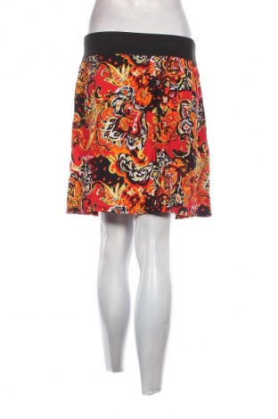 Пола Unbranded, Размер M, Цвят Многоцветен, Цена 2,04 €