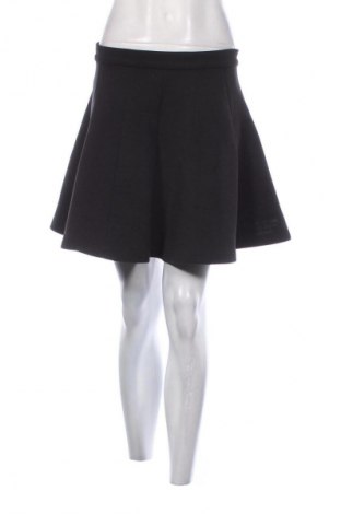 Пола Unbranded, Размер S, Цвят Черен, Цена 2,04 €