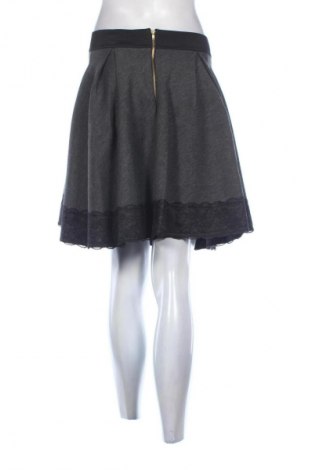 Пола Unbranded, Размер S, Цвят Многоцветен, Цена 3,06 €