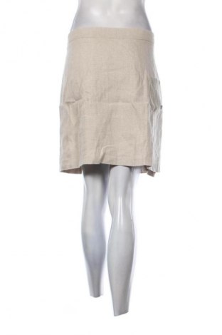 Пола Unbranded, Размер M, Цвят Бежов, Цена 3,57 €