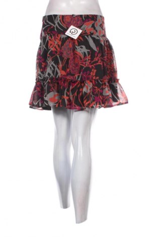 Пола Unbranded, Размер S, Цвят Многоцветен, Цена 2,04 €