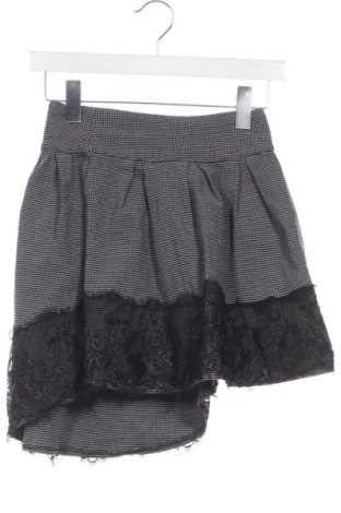 Пола Unbranded, Размер XS, Цвят Многоцветен, Цена 3,57 €