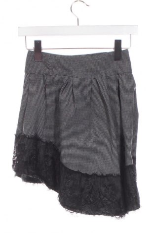 Пола Unbranded, Размер XS, Цвят Многоцветен, Цена 3,57 €