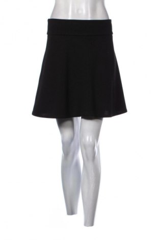 Пола Unbranded, Размер M, Цвят Черен, Цена 2,04 €