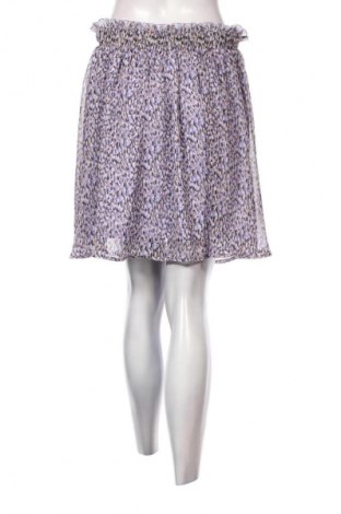 Пола VILA, Размер M, Цвят Многоцветен, Цена 2,04 €