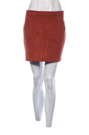 Пола Vero Moda, Размер S, Цвят Червен, Цена 2,04 €