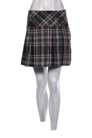 Spódnica Yessica, Rozmiar M, Kolor Kolorowy, Cena 20,99 zł