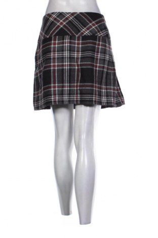 Spódnica Yessica, Rozmiar M, Kolor Kolorowy, Cena 20,99 zł