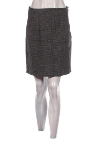 Пола Ze-Ze, Размер M, Цвят Многоцветен, Цена 2,04 €