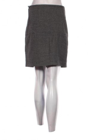 Пола Ze-Ze, Размер M, Цвят Многоцветен, Цена 2,04 €