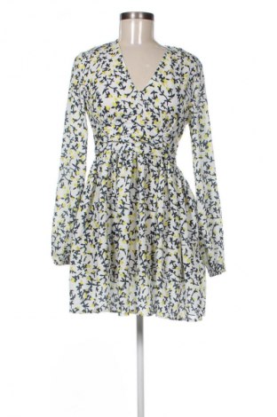 Sukienka Boohoo, Rozmiar M, Kolor Kolorowy, Cena 40,99 zł