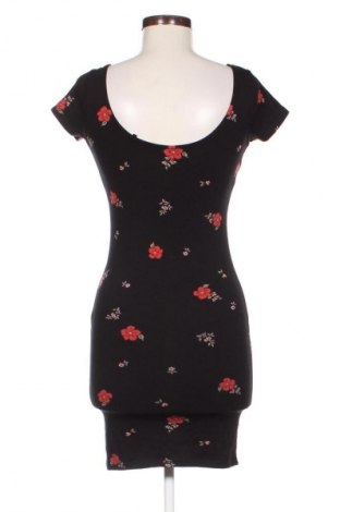 Sukienka C&A, Rozmiar XS, Kolor Kolorowy, Cena 30,18 zł