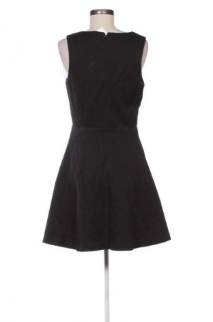 Sukienka Camaieu, Rozmiar M, Kolor Czarny, Cena 21,99 zł