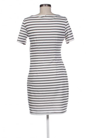 Rochie Guess, Mărime L, Culoare Multicolor, Preț 109,59 Lei