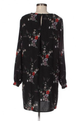 Šaty  H&M, Velikost M, Barva Vícebarevné, Cena  59,00 Kč