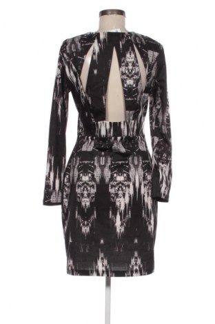 Рокля H&M, Размер M, Цвят Многоцветен, Цена 5,00 €