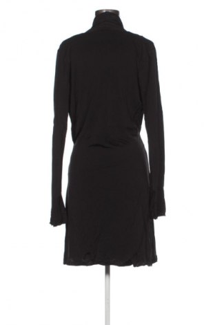 Ruha Just B, Méret M, Szín Fekete, Ár 6 880 Ft