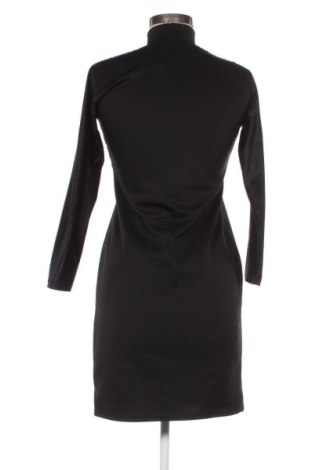 Ruha Minimum, Méret M, Szín Sokszínű, Ár 16 400 Ft