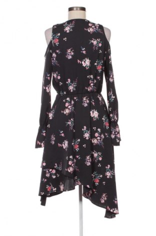 Рокля Mohito, Размер S, Цвят Черен, Цена 16,36 €