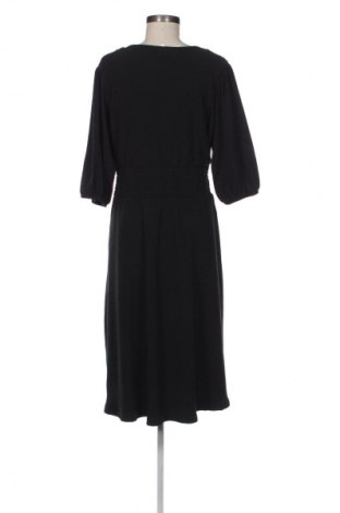 Sukienka Monki, Rozmiar M, Kolor Czarny, Cena 48,99 zł