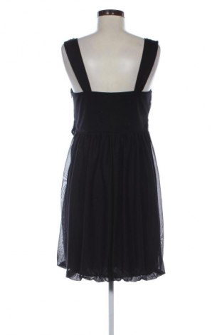 Sukienka Montego, Rozmiar M, Kolor Czarny, Cena 22,99 zł