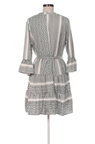 Kleid ONLY, Größe M, Farbe Mehrfarbig, Preis 4,99 €