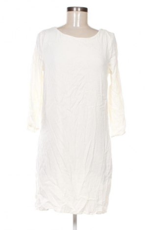 Ruha Object, Méret M, Szín Ekrü
, Ár 3 076 Ft