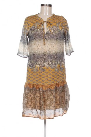 Šaty  Promod, Veľkosť M, Farba Viacfarebná, Cena  1,95 €