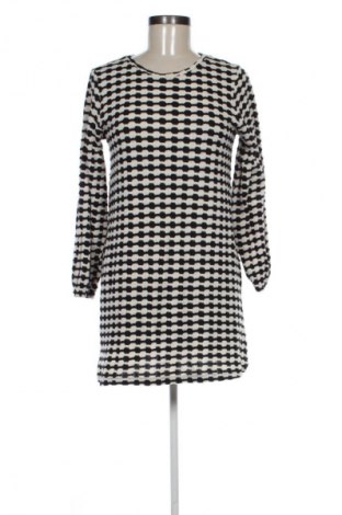 Sukienka Reserved, Rozmiar L, Kolor Kolorowy, Cena 24,99 zł