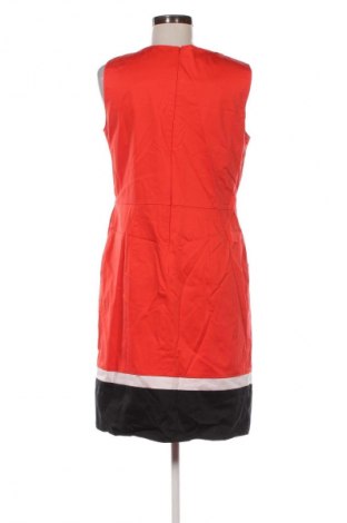 Ruha Taifun, Méret M, Szín Piros, Ár 4 379 Ft