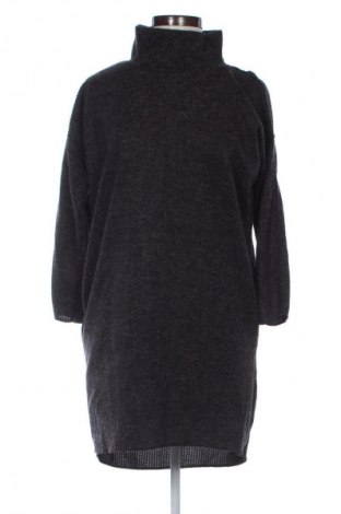 Ruha Unbranded, Méret M, Szín Szürke, Ár 2 859 Ft