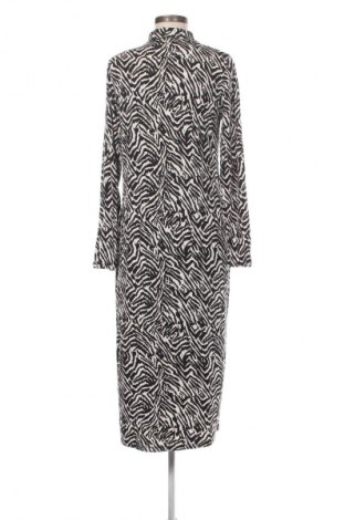 Ruha Unbranded, Méret M, Szín Sokszínű, Ár 3 708 Ft