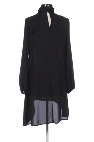 Ruha Unbranded, Méret M, Szín Fekete, Ár 3 132 Ft