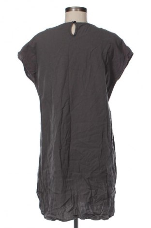 Рокля Unbranded, Размер XL, Цвят Сив, Цена 11,75 €