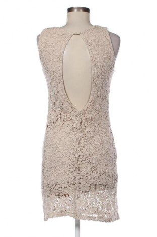 Ruha Zara Trafaluc, Méret M, Szín Bézs, Ár 870 Ft