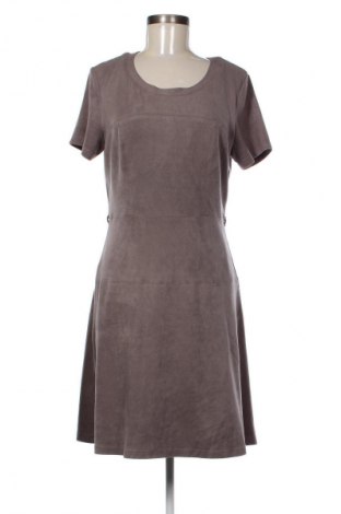 Kleid Zero, Größe M, Farbe Aschrosa, Preis € 10,99