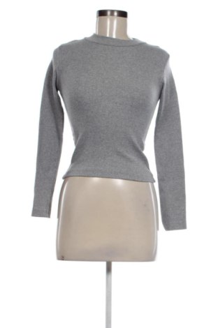 Bluză de femei Unbranded, Mărime S, Culoare Gri, Preț 21,00 Lei, #137472140