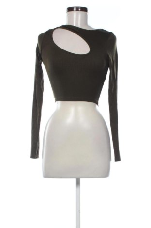 Damen Shirt Pull&Bear, Größe S, Farbe Grün, Preis 6,00 €, #137476359