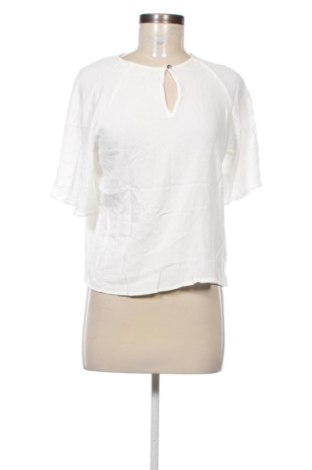 Bluzka damska Vero Moda, Rozmiar L, Kolor Biały, Cena 46,99 zł, #137481896