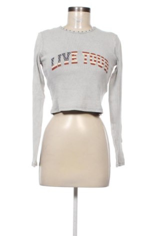Дамска блуза Bershka, Размер L, Цвят Сив, Цена 16,36 €, #137484249