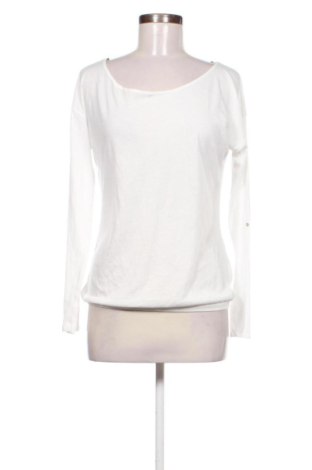 Női blúz Bershka, Méret M, Szín Fehér, Ár 2 229 Ft, #137490563