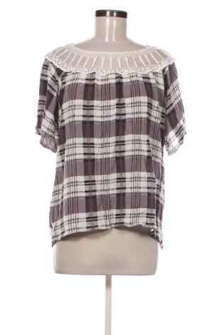 Női blúz Unbranded, Méret L, Szín Sokszínű, Ár 3 378 Ft, #137492197
