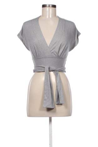Γυναικεία μπλούζα Zara, Μέγεθος XS, Χρώμα Ασημί, Τιμή 12,00 €, #137473630