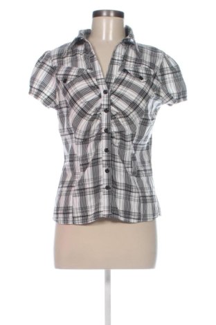 Cămașă de femei Unbranded, Mărime M, Culoare Multicolor, Preț 68,24 Lei, #137471823