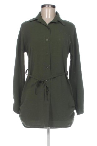 Cămașă de femei Unbranded, Mărime M, Culoare Verde, Preț 52,49 Lei, #137483823