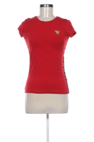 Damski T-shirt Guess, Rozmiar S, Kolor Czerwony, Cena 105,84 zł, #137466591