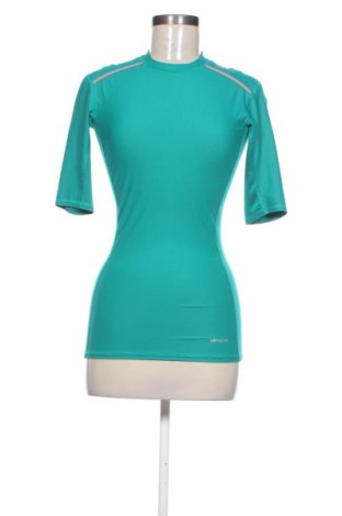 Γυναικείο t-shirt Adidas, Μέγεθος M, Χρώμα Πράσινο, Τιμή 10,82 €, #137486608