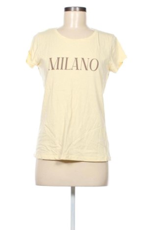 Γυναικείο t-shirt Beloved, Μέγεθος L, Χρώμα Κίτρινο, Τιμή 9,72 €, #137462751