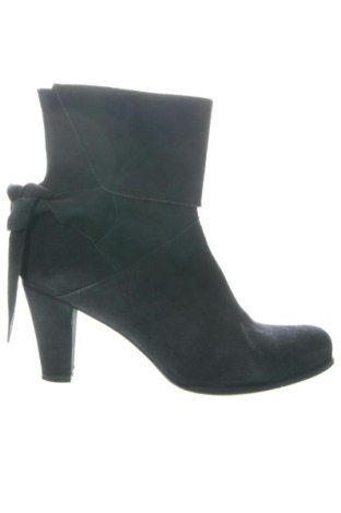 Damskie botki Cinderella, Rozmiar 41, Kolor Niebieski, Cena 160,87 zł, #137459008