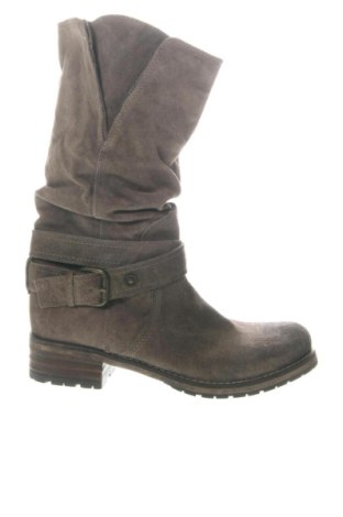 Дамски ботуши Clarks, Размер 39, Цвят Кафяв, Цена 92,59 €, #137452546